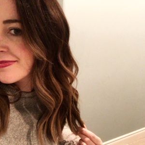 Meet your Posher, Melanie